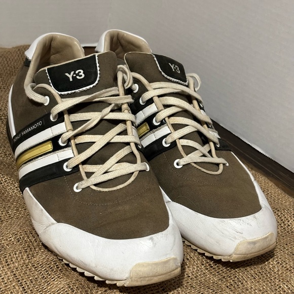 Y3 Olive Sprint trainers - Men’s Size 11 - gently worn - Picture 2 of 4